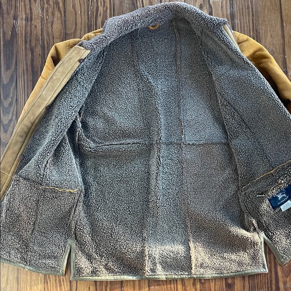 Vintage Men's Tan Burberry Shearling Jacket - Picture 7 of 11